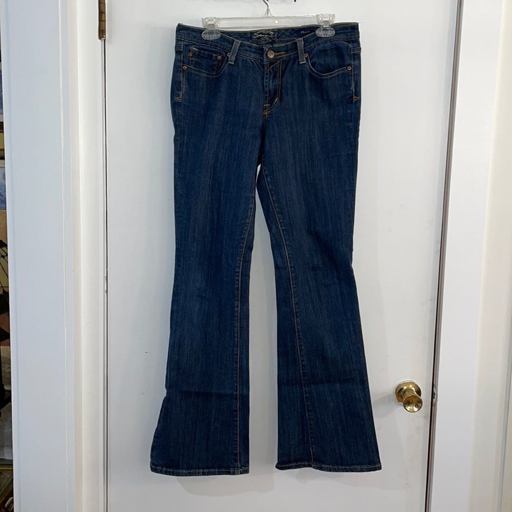 Seven jeans flare size 33X32 like new denim